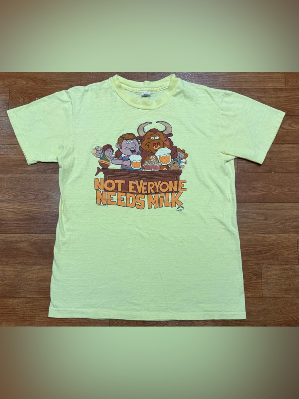 Vintage 1970s HANES Beefy-T Beer Drinking Shirt Men’s Size Large Yellow